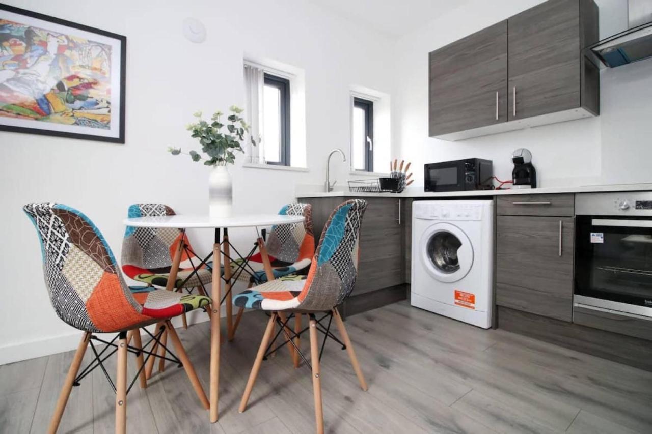 Flat In Cardiff City Centre Bagian luar foto